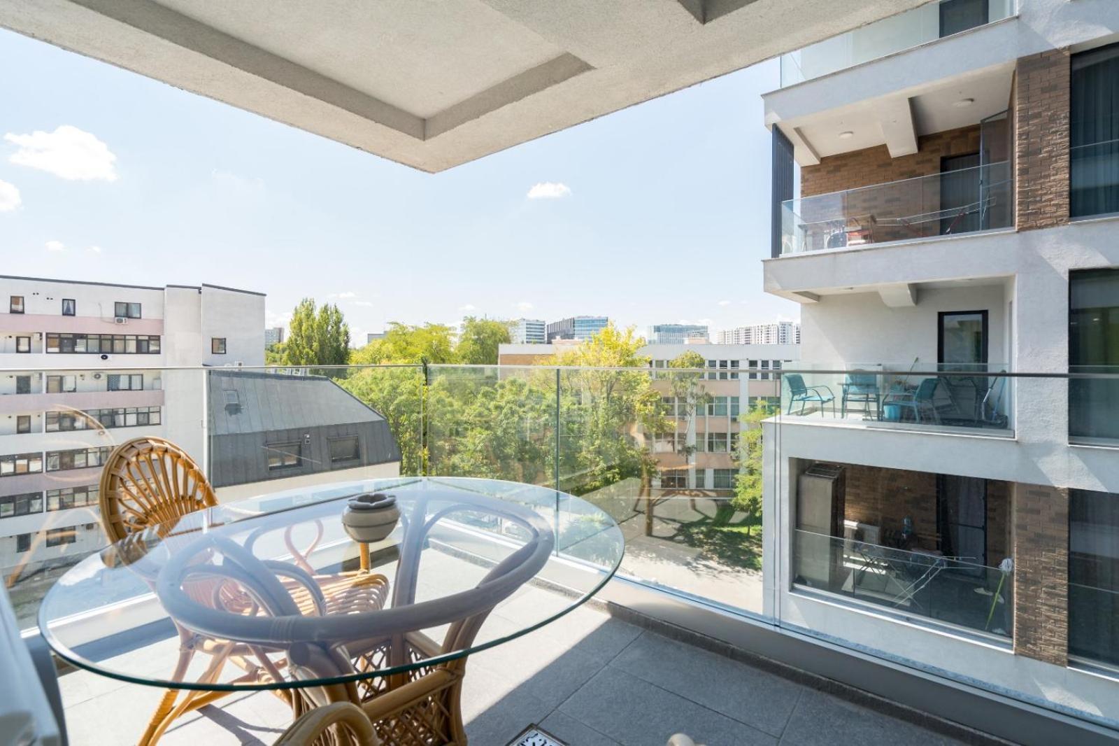 A Home Away - Politehnica Park Bucarest Exterior foto